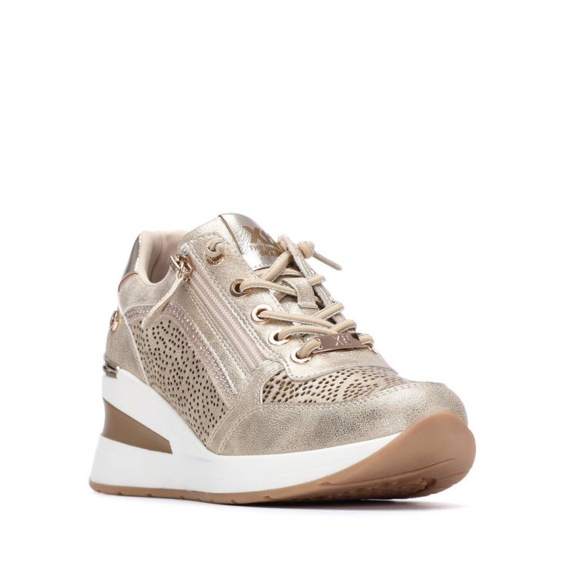 Zapato de mujer XTI 145102 Oro