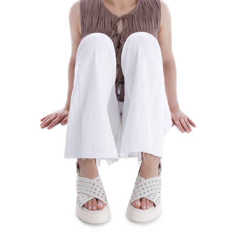 Sandalia de mujer XTI 145239 Hielo