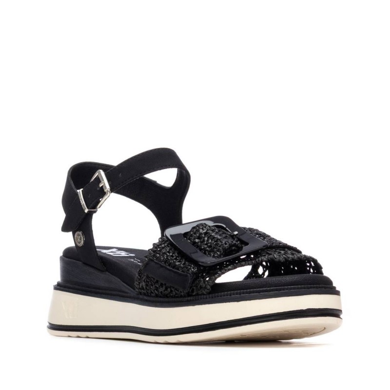 Sandalia de mujer XTI 145240 Negro