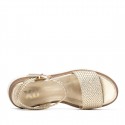 Sandalia de mujer XTI 145251 Oro
