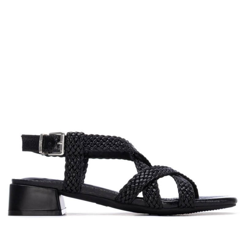Sandalia de mujer XTI 145259 Negro