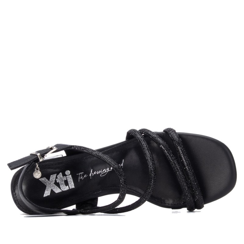 Sandalia de mujer XTI 145260 Negro
