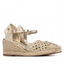 Zapato de mujer XTI 145339 Oro