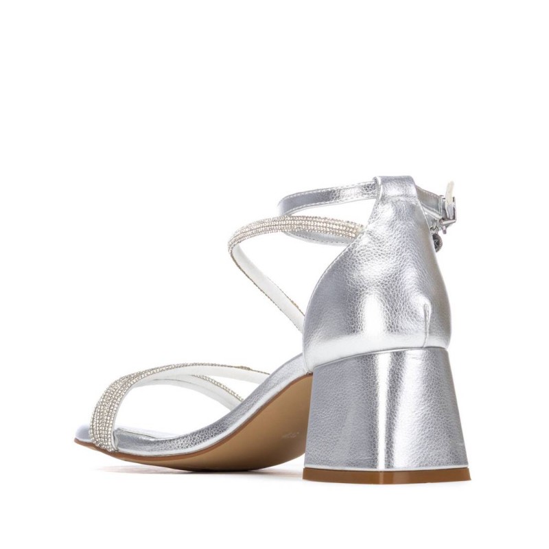 Sandalia de mujer XTI 145341 Plata