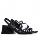Sandalia de mujer XTI 145342 Negro