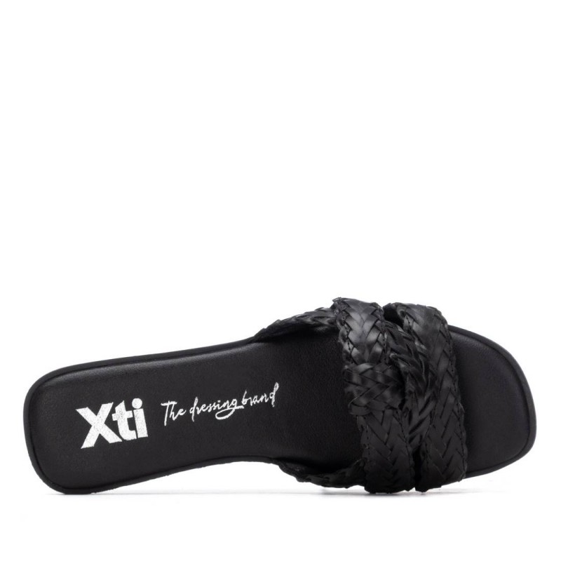 Sandalia de mujer XTI 145374 Negro