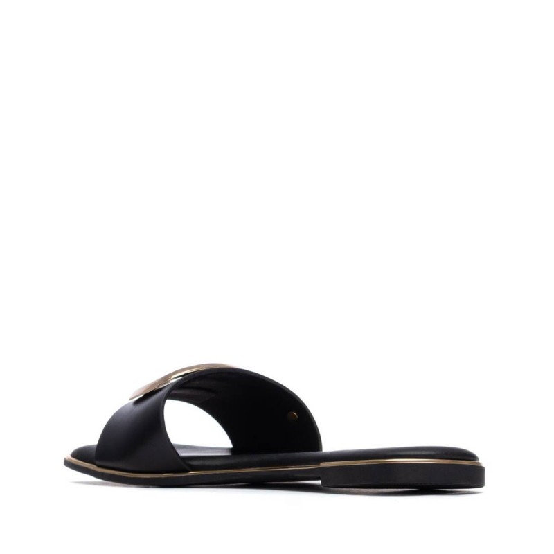 Sandalia de mujer XTI 145382 Negro