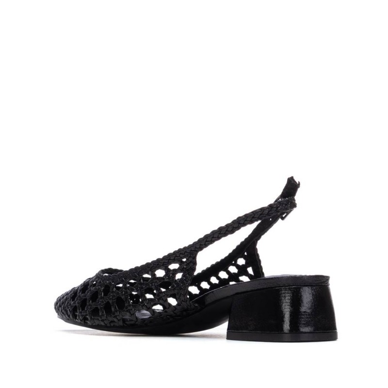 Zapato de mujer XTI 145430 Negro