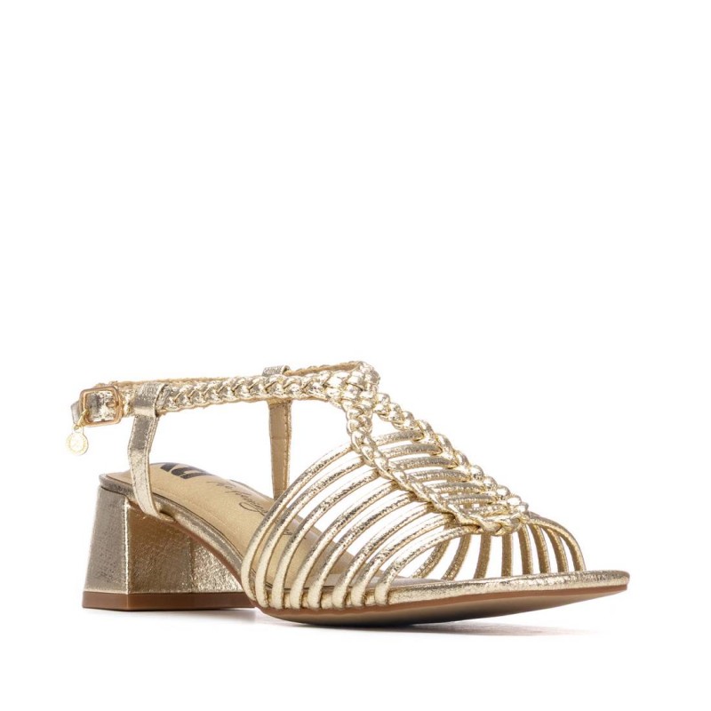 Sandalia de mujer XTI 145433 Oro