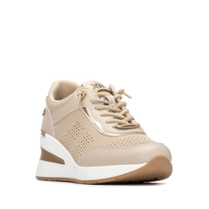 Zapato de mujer XTI 145447 Beige