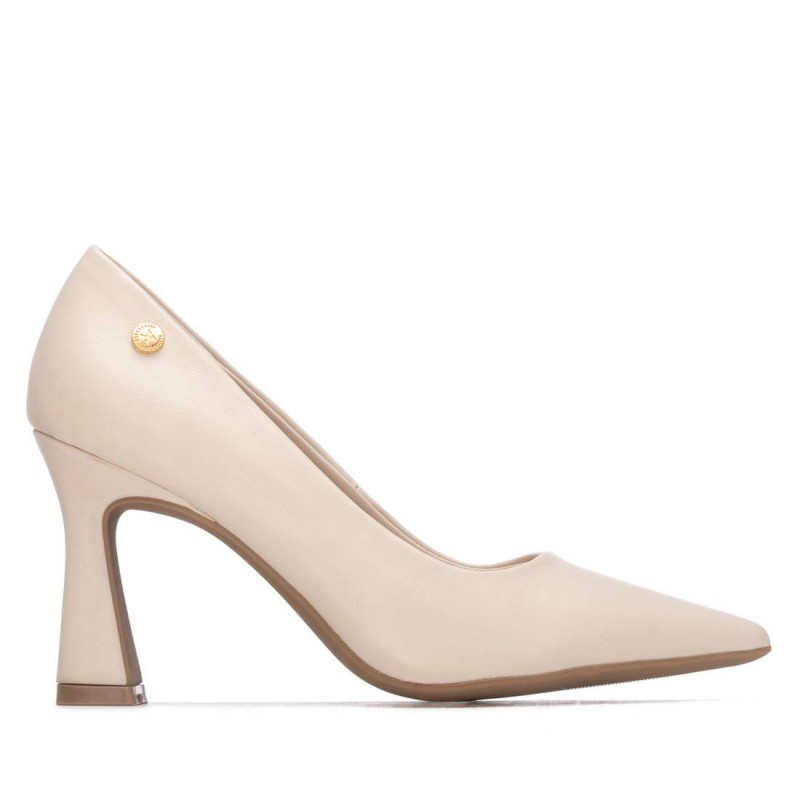 Zapato de mujer XTI 145462 Beige
