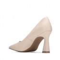 Zapato de mujer XTI 145462 Beige