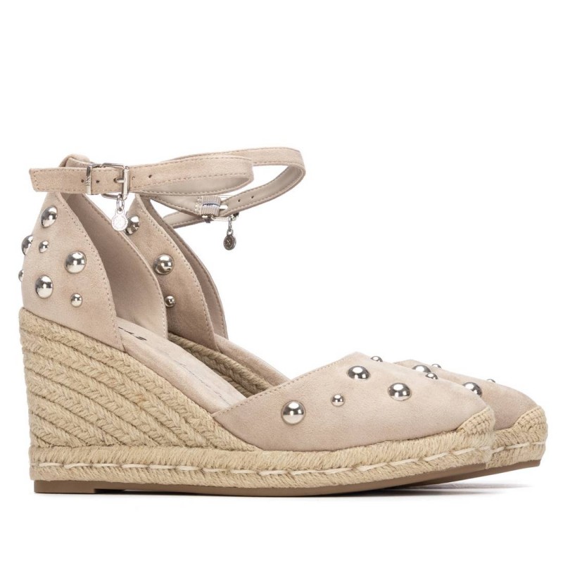 Zapato de mujer XTI 145468 Taupe