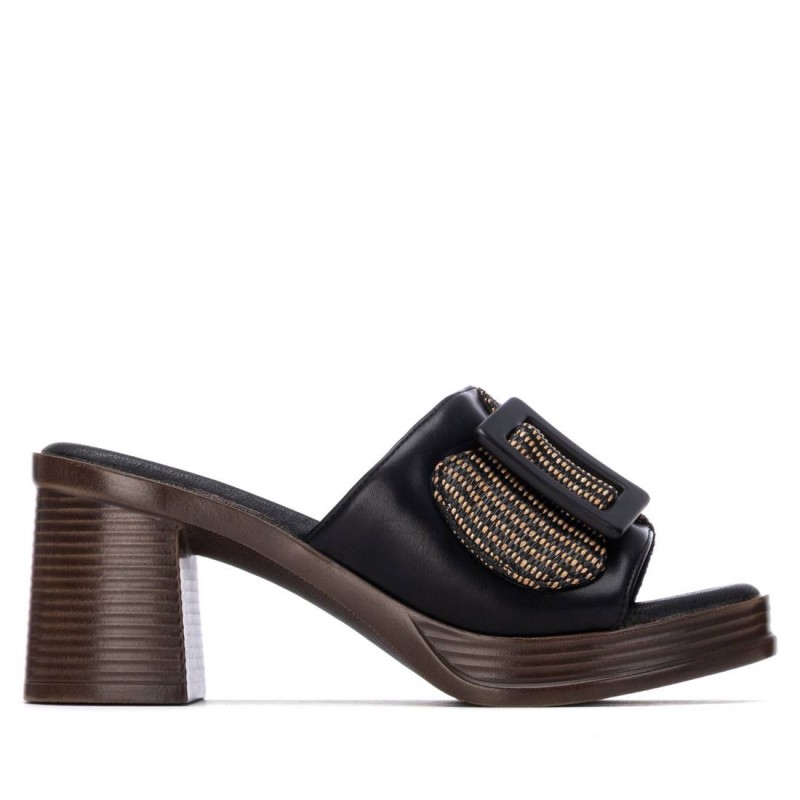 Sandalia de mujer REFRESH 175028 Negro
