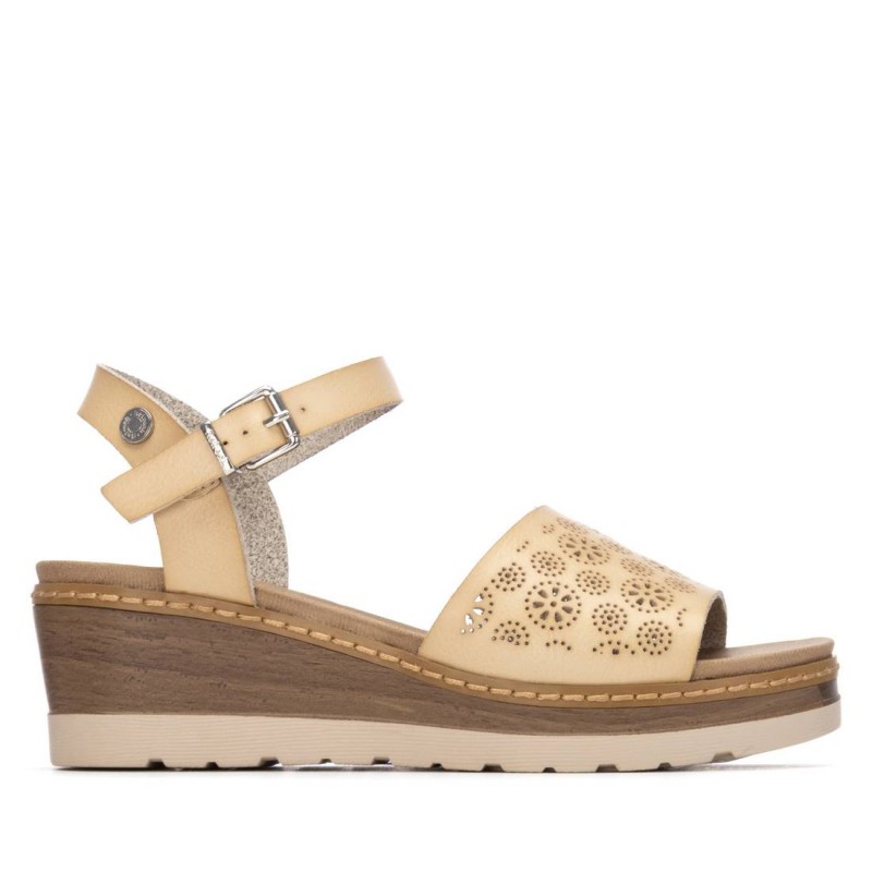 Sandalia de mujer REFRESH 175162 Beige