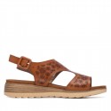 Sandalia de mujer REFRESH 175167 Camel