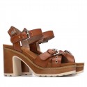 Sandalia de mujer REFRESH 175290 Camel