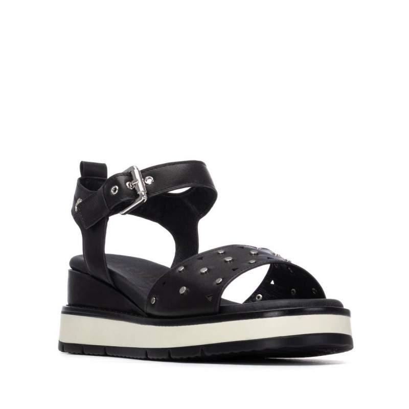 Sandalia de mujer CARMELA 163248 Negro