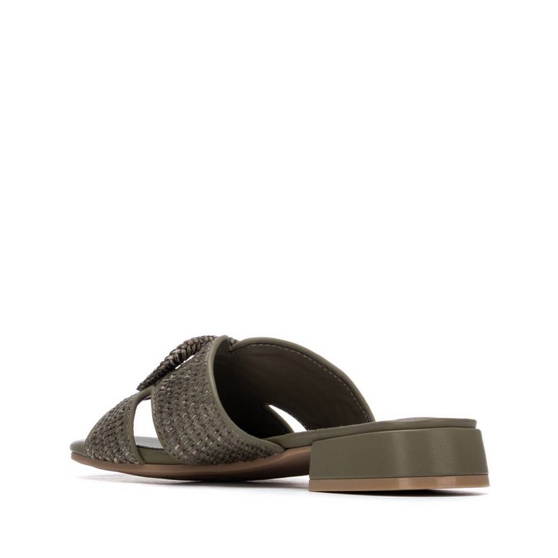 Sandalia de mujer CARMELA 163272 Kaki