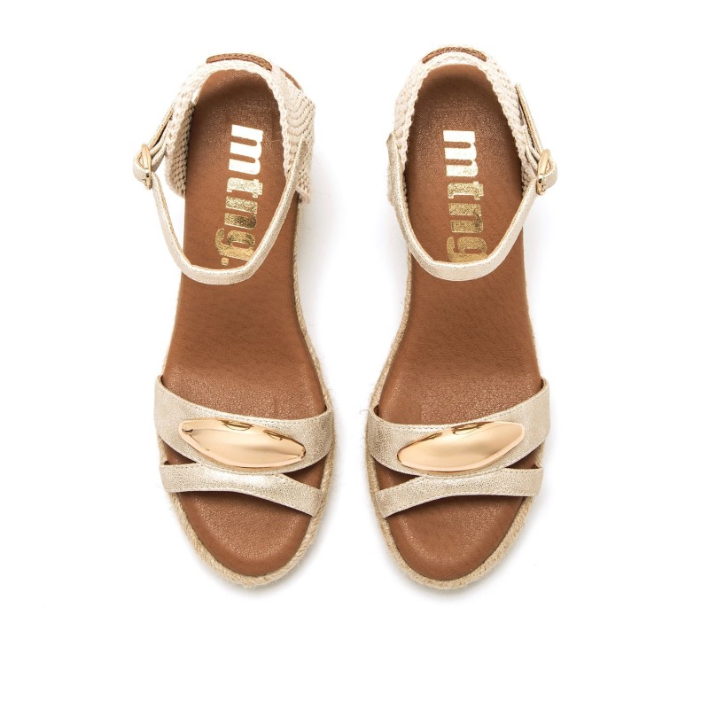 Sandalias Casual de Mujer MTNG LOUISA Oro 62676