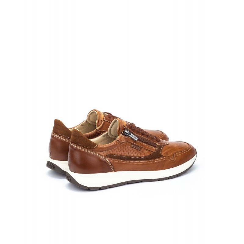 Deportivo con cordones y cremallera para hombre Pikolinos GETAFE M2B marrón