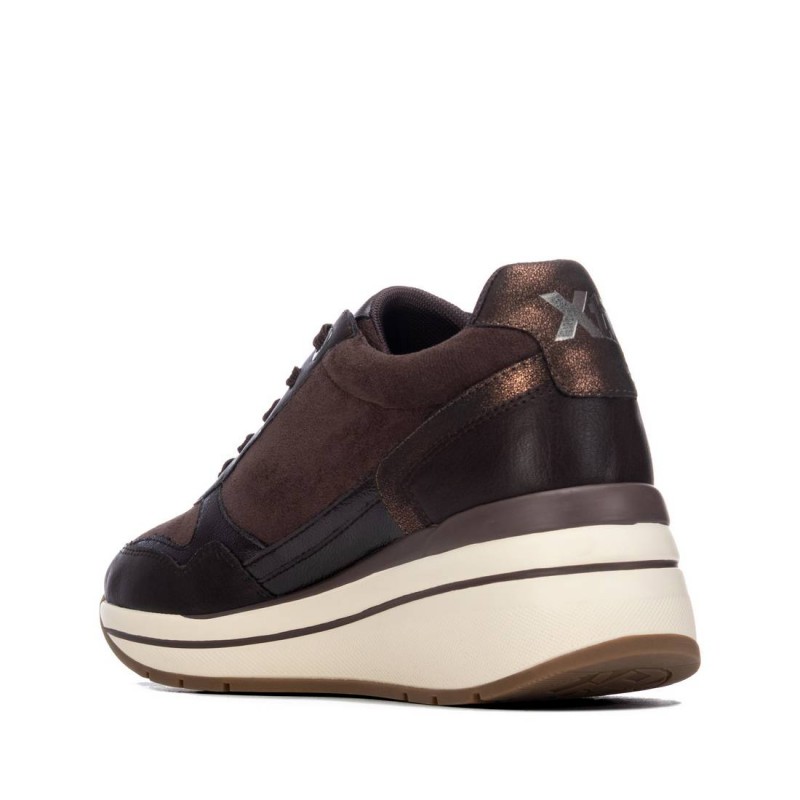 Zapato de mujer XTI 146169 Marron
