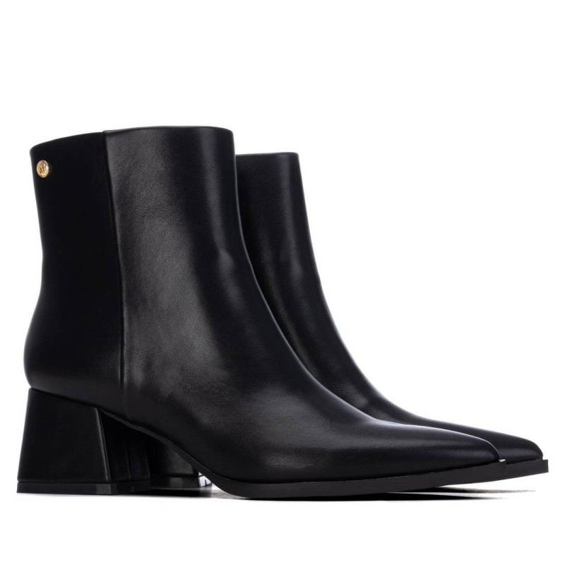 BotÍn de mujer XTI 146210 Negro