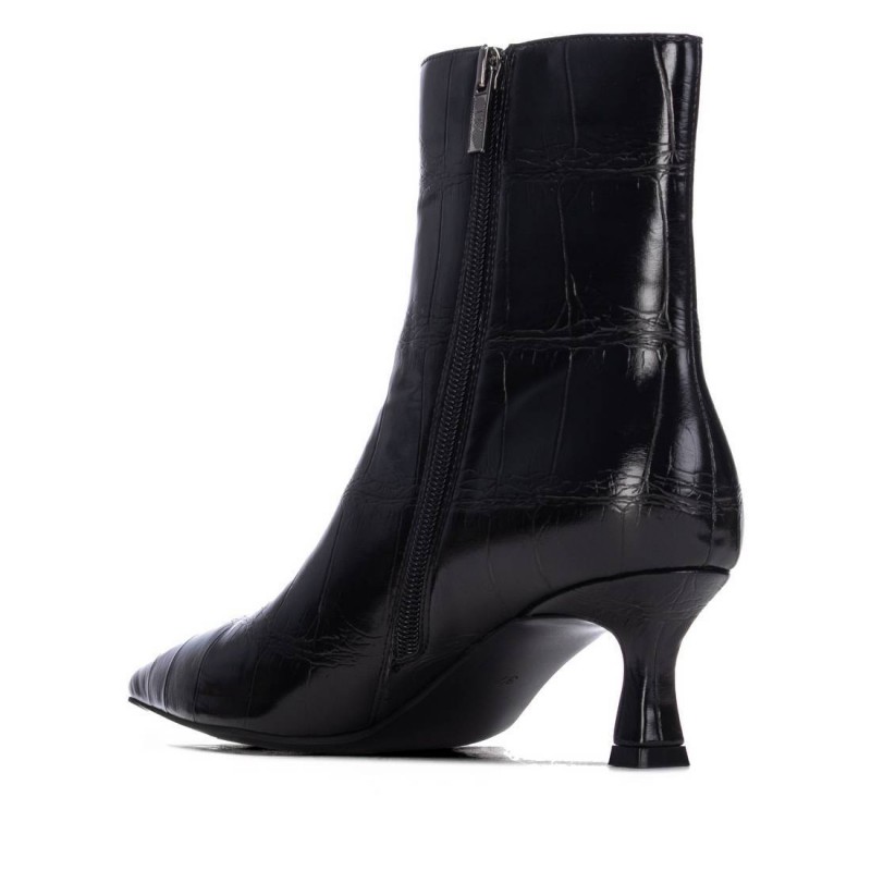 BotÍn de mujer XTI 146218 Negro