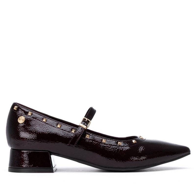 Zapato de mujer XTI 146220 Burdeos