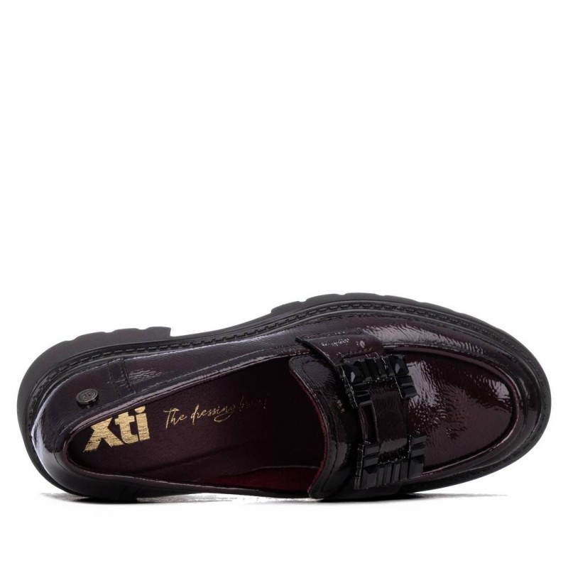 Zapato de mujer XTI 146229 Burdeos
