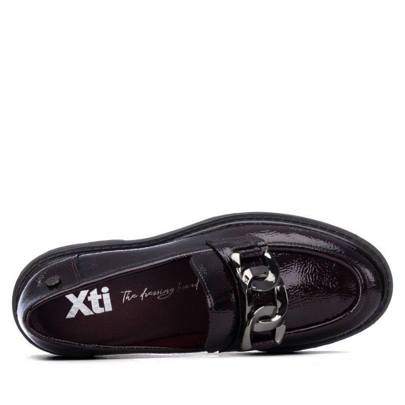 Zapato de mujer XTI 146258 Burdeos