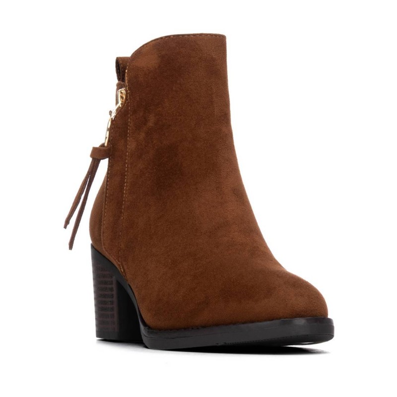 BotÍn de mujer XTI 146261 Camel