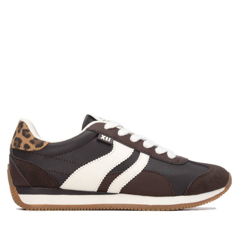 Zapato de mujer XTI 146275 Marron
