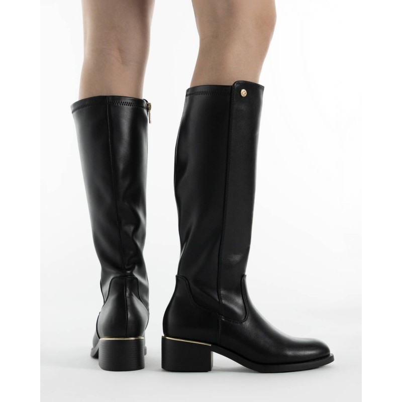 Bota de mujer XTI 146364 Negro