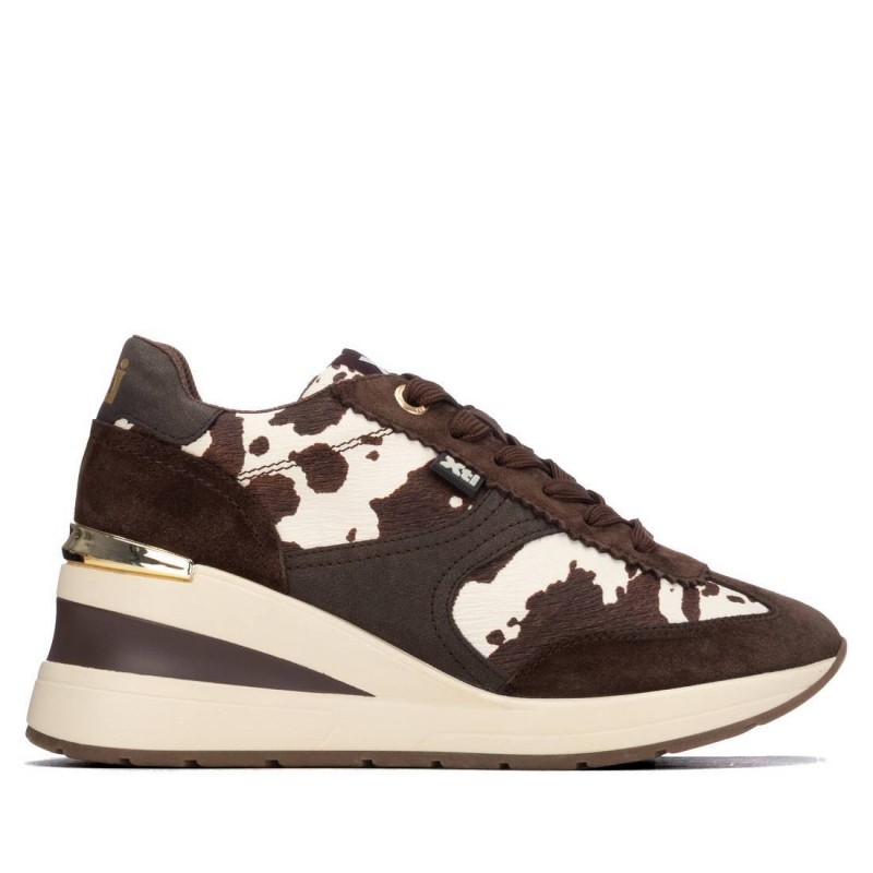 Zapato de mujer XTI 146367 Marron