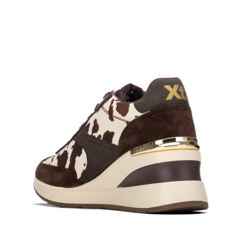 Zapato de mujer XTI 146367 Marron
