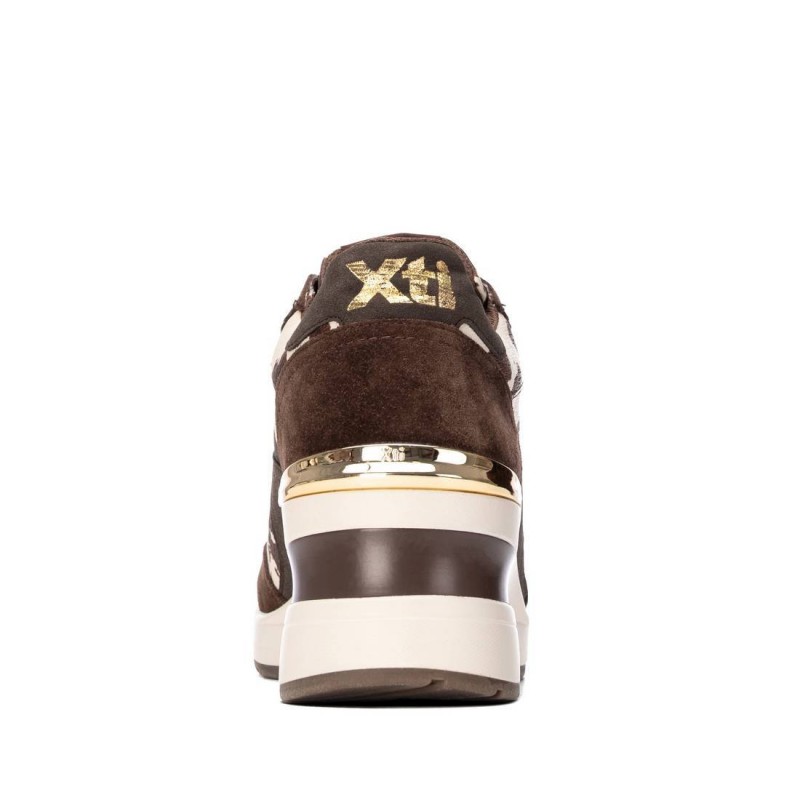 Zapato de mujer XTI 146367 Marron