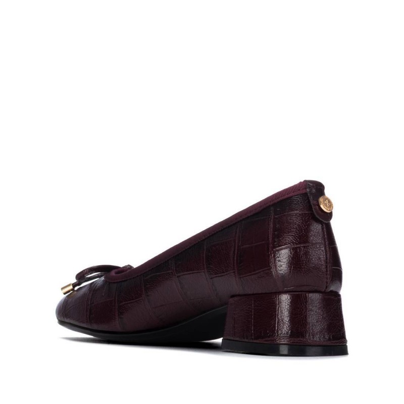 Zapato de mujer XTI 146377 Burdeos