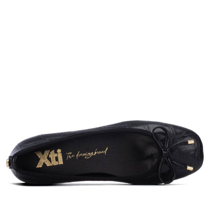 Zapato de mujer XTI 146377 Negro