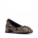 Zapato de mujer XTI 146378 Taupe