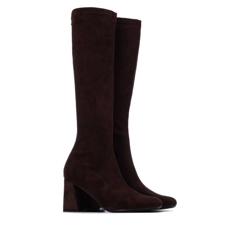 Bota de mujer XTI 146387 Marron