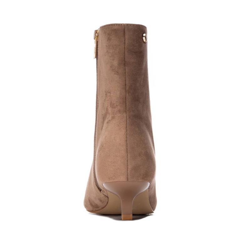 BotÍn de mujer XTI 146388 Beige