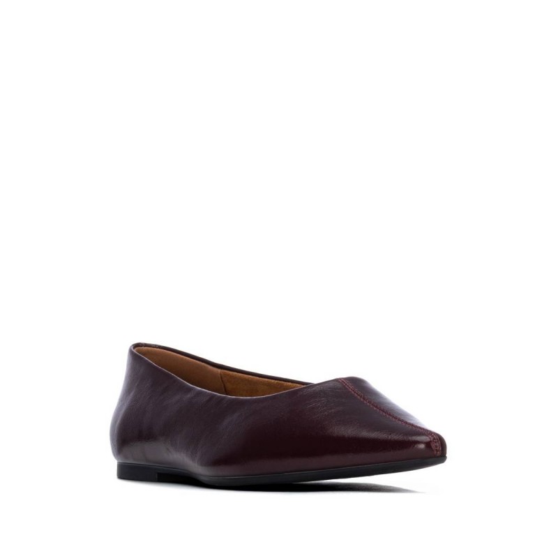 Zapato de mujer XTI 146400 Burdeos