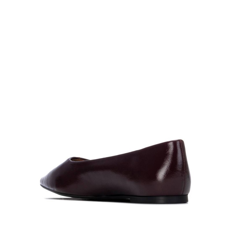 Zapato de mujer XTI 146400 Burdeos