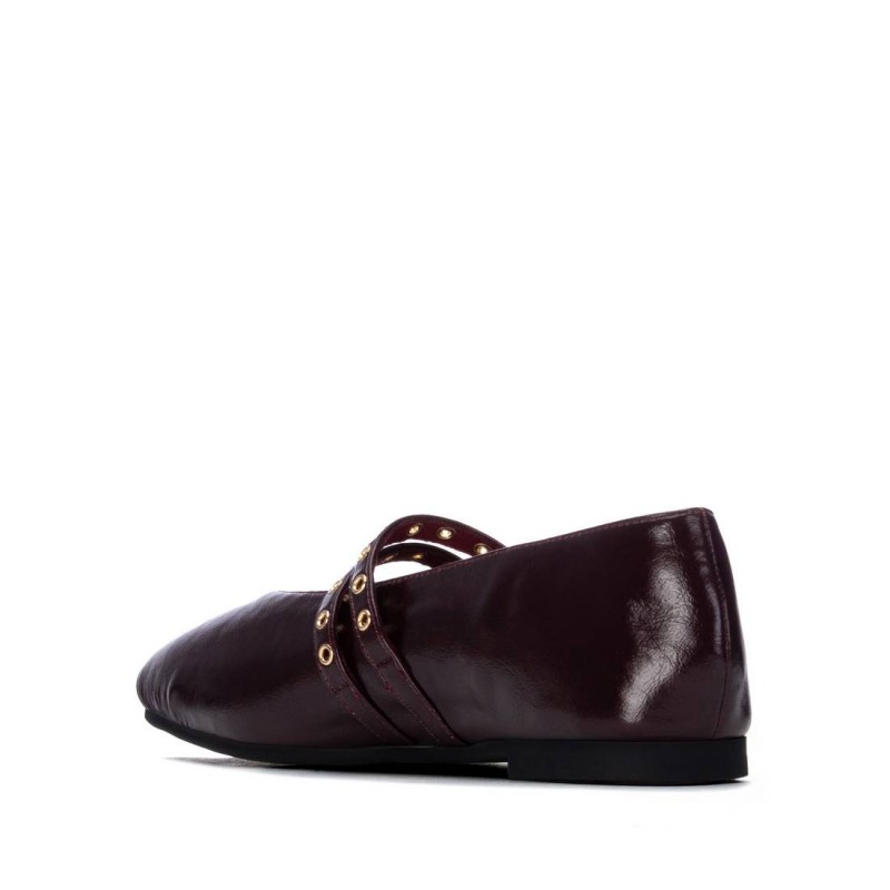 Zapato de mujer XTI 146405 Burdeos
