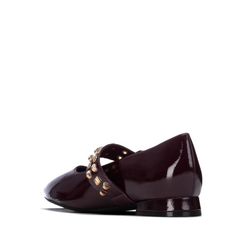 Zapato de mujer XTI 146418 Burdeos