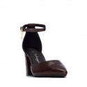 Zapato de mujer XTI 146441 Marron