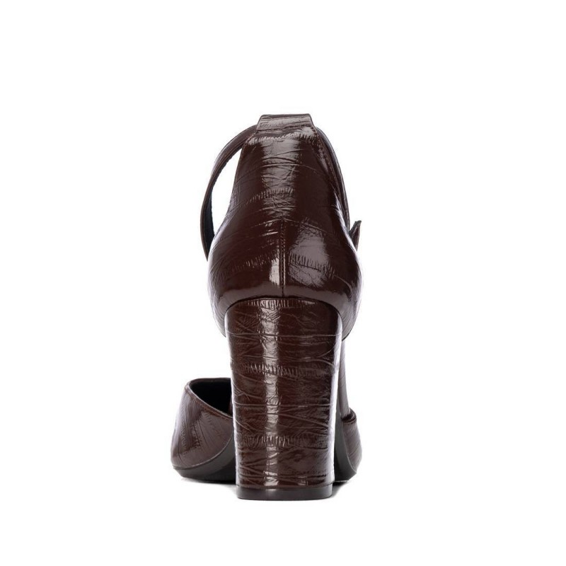 Zapato de mujer XTI 146441 Marron