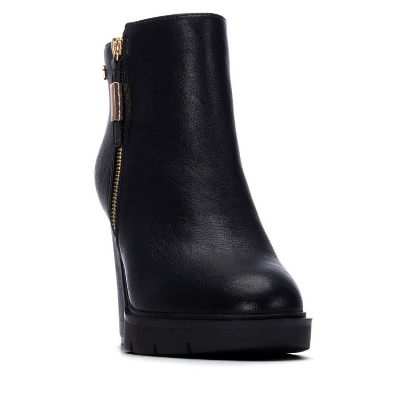 BotÍn de mujer XTI 146504 Negro