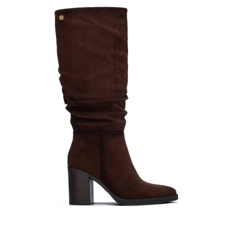 Bota de mujer XTI 146529 Marron